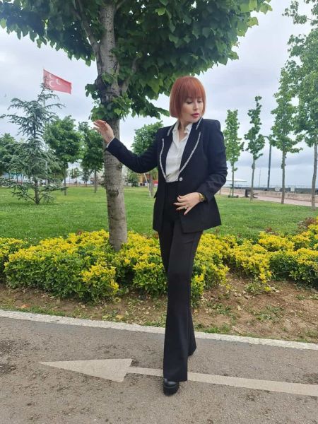 Double Yakası Taşlı Kadın Ceket